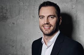 Sky-Deutschland-Chef Barny Mills im Screen-Fragebogen.