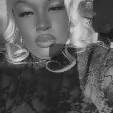 Who got some oxtails right now ? 🤤 I almost wanna try Wakanda