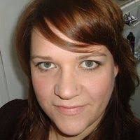 Desiree Duong's Instagram, Twitter & Facebook