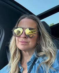 The sunlight finds me ☀️