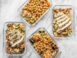 But this one pot creamy garlic pasta with chicken and veggies just might be a masterpiece! Roasted Vegetable Couscous Meal Prep Budget Bytes