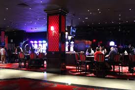 The Cromwell Has Opened Its Casino With Lots Of Happy Surprises Vital Vegas Casino Casino Las Vegas Las Vegas