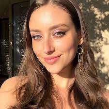 Time to buy some birdseed😎