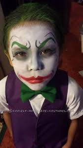 20 Maquillages D Halloween Super Populaires Pour Les Enfants Inspirez Vous Pratiquez Vous Maquillage Halloween Enfant Maquillage Halloween Deguisement Enfant Halloween