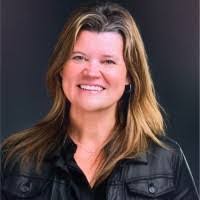 Teri Riddle's Instagram, Twitter & Facebook