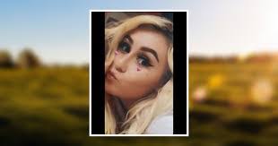 Kayla Otis's Instagram, Twitter & Facebook