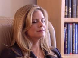 Gene Simmons: Family Jewels" Tracy the Wedding Planner: Part 1 (TV Episode  2011)