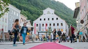 Im österreichischen hallein war der kothbach nach schlimmen regenfällen über die ufer getreten. Hallein Bad Durrnberg Salzburgerland Com