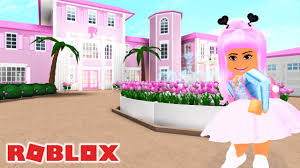 This super awesome barbie roblox game looks just like the one on the show. Mansion Barbie Dream House Bloxburg Novocom Top