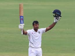 Mayank agarwal is an indian cricketer who is best known for his aggressive batting style. 10 Fast Facts About Mayank Agarwal Sports Mirchi
