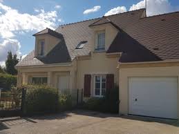 Delphine Spiquel Mandataire Immobilier A Champagne Sur Oise Val D Oise Efficity