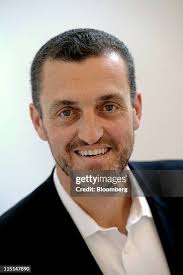 14 Gamestop Corp Executive Portraits Stock Photos, High-Res Pictures, and  Images