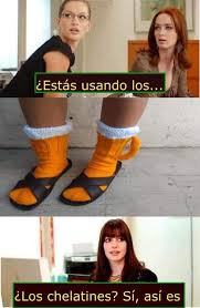 Un accesorio es una pieza de iconografía que expresa una identidad individual. Chancuarelas Chelatines Y Simi Cubreboquita Las Joyas De La Moda Que Nos Dejo La Cuarentena Momolopolis Noticias