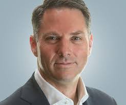 Darwin Richard's Instagram, Twitter & Facebook