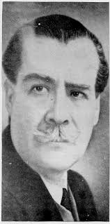 Fausto León López: violinista, compositor, pedagogo y director Por E. León  R. Nació el 13 de octubre de 1892 en la población de San Francisco del  Rincón del Estado de Guanajuato. Su