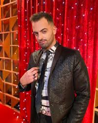 Diogo filipe monteiro pinto leite (born 23 january 1999) is a portuguese professional footballer who plays for fc porto as a central defender. The Voice Portugal O Diogo Leite Sobe Ao Palco Com Marco Rodrigues O Que Estas A Achar Da Final 760 200 632 Rtp Thevoicept Atuacao Https Rtp La Diogoleitemarcorodrigues Final Facebook