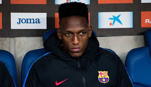 Barcelona have reportedly reached an agreement with palmeiras to sign yerry mina in a €9 million deal. Yerry Mina Vom Fc Barcelona Zuruck Nach Sudamerika