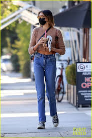 Jun 27, 2021 · kaia gerber is showing the love for boyfriend jacob elordi. Jacob Elordi Spotted On A Thursday Coffee Run With Kaia Gerber Photo 1303128 Jacob Elordi Kaia Gerber Pictures Just Jared Jr