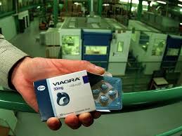 The sunday times magazine, september 6 1998. Covid 19 Le Vaccin Annonce Par Pfizer Rappelle Des Souvenirs A Amboise Avec Le Viagra