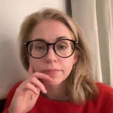 Will antidepressant medications change my personality? No! , Personality is  built over a long period of time and long standing patterns. It's not the  goal of antidepressants. If you relate anxiety or ...