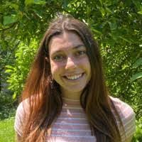 Lindsay Mclean's Instagram, Twitter & Facebook