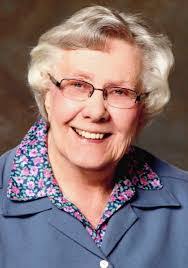 Ruth Ecker's Instagram, Twitter & Facebook