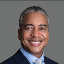 Dr. Tracy Eugene Dillon DDS, Oral and Maxillofacial Surgeon