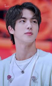 When bts members v and jin got into a fight before a stage show in 2017 (photo: Bts Jin Achieves New Milestone With Moon Reacts On Remarks Comparing Him To Lee Suho Kpopstarz