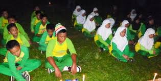 Kepemimpinan (leadership) oleh yoga gandara disampaikan dalam acara latihan dasar kepemimpinan siswa (ldks) smp dewi sartika bandung 22 januari 2017 fcurriculum vitae data pribadi nama : Materi Kegiatan Ldk Smp It Anugerah Insani 2012 2013 Sekolah Islam Terpadu Anugerah Insani