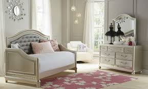 Lil Diva Daybed Bedroom Set Bedroom Furniture Sets Daybed Bedroom Furniture