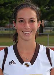 Ariel Comer's Instagram, Twitter & Facebook