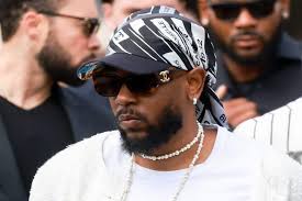 DeAnte Gray explain how Kendrick Lamar is better than Cole and Drake Shaan  Mkmg Keez you can help him also don't use Wikipedia either