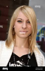 Canadian singer Marie-Mai is a contestant from Star Academy in Canada.  She's in Paris to promote her album 'Inoxydable,