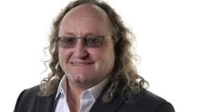 Dion graus is, ondanks verzoeken om een toelichting op zijn beweringen over de stand van zaken rondom de aangifte tegen hem, vandaag niet bereikbaar voor commentaar. Modern Listing Example