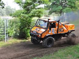 Unimog Racer Miks Pics Unimog 4x4 By Mercedes Benz Board Http Www Pinterest Com Msmgish Unimog 4x4 By Merc Unimog Mercedes Benz Unimog Mercedes Unimog