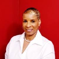 Carmen Bonelli's Instagram, Twitter & Facebook