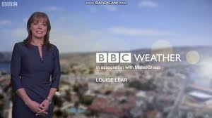 Shooting and shooting star max.louise lear is looking absolutely wonderful on bbc weather in a blue dress.rest of early august. Louise Lear Bbc World Weather January 20th 2019 Hd Better Quality Youtube