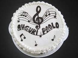 Torta Musicale Di Panna Con Disegni Di Cioccolato Torte Cioccolato Decorazioni Dolci