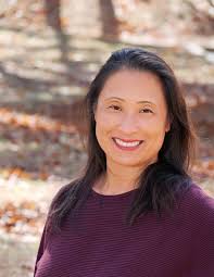 Laura Yee's Instagram, Twitter & Facebook