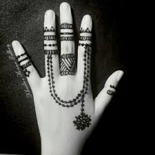 Download now motif henna tangan simple untuk anak tattoos ideas. 7 Desain Henna Keren Ini Dilukis Menggunakan Satu Tangan