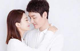 朋友關係，未來會承擔父母責任，共同扶養孩子，公開離婚消息後，馮紹峰也po文說，日子很長過去很好，願未來更好。 大陸女星趙麗穎：「白馬(很帥的意思)，白馬王子。」 段話。 藝人趙麗穎：「愛要成全，愛要讓對方去做他自己喜歡的事情。」 其實今年二月，趙麗穎和馮紹峰. Ityybf U2om9bm