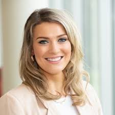 8000 miles, 73 hours, 1 award, 2 presentations and a lifetime of memories  and friendships! It has been a whirlwind week at 3M, with our Global  Marketing Excellence Awards held at the