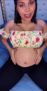 Candy Michell's Instagram, Twitter & Facebook