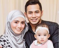 Fizo omar & mawar sah bercerai dan luahan rasa. Seandainya Perpisahan Terbaik Buat Kami Saya Reda