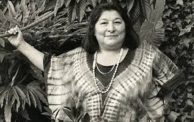 With her roots in argentine folk music, she became one of the preeminent exponents of nueva trova (new song). Folk Legend Mercedes Sosa Dies