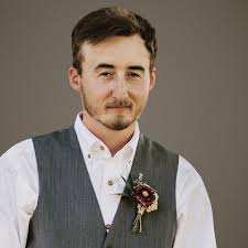 Jarod Walker's Instagram, Twitter & Facebook