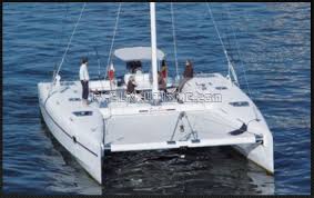 Catamaran A Vendre Aero Fleet 48 Chez Gaelnautisme Com Voilier Occasion Catamaran Voilier Aluminium