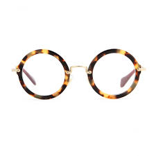 Résultat de recherche d'images pour "grosses lunettes de vue"