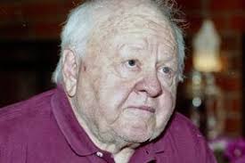 Madame Blanc Mysteries star Steve Edge's life off-screen