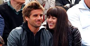 Je pars pour mindelo (thierry decloux). Nolwenn Leroy Sa Vie De Famille En Provence Avec Arnaud Clement Et Leur Fils De 3 Ans Marin